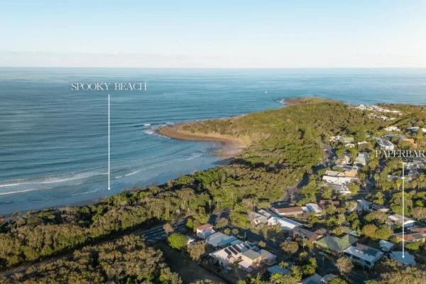 🎄 Christmas Availability In Angourie + 10% Off 🌊